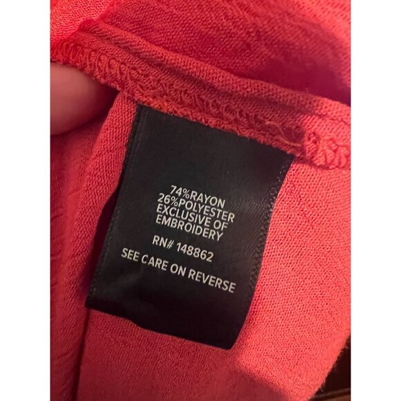 Torrid Women's Embroidered Red Long Sleeve Blouse‎ Size 1 Rayon - Picture 6 of 7